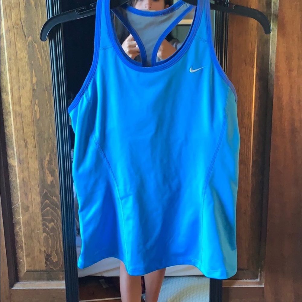 Nike workout tank